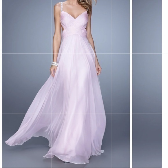 LA FEMME Pink Chiffon Ruched Formal Gown - Picture 1 of 15